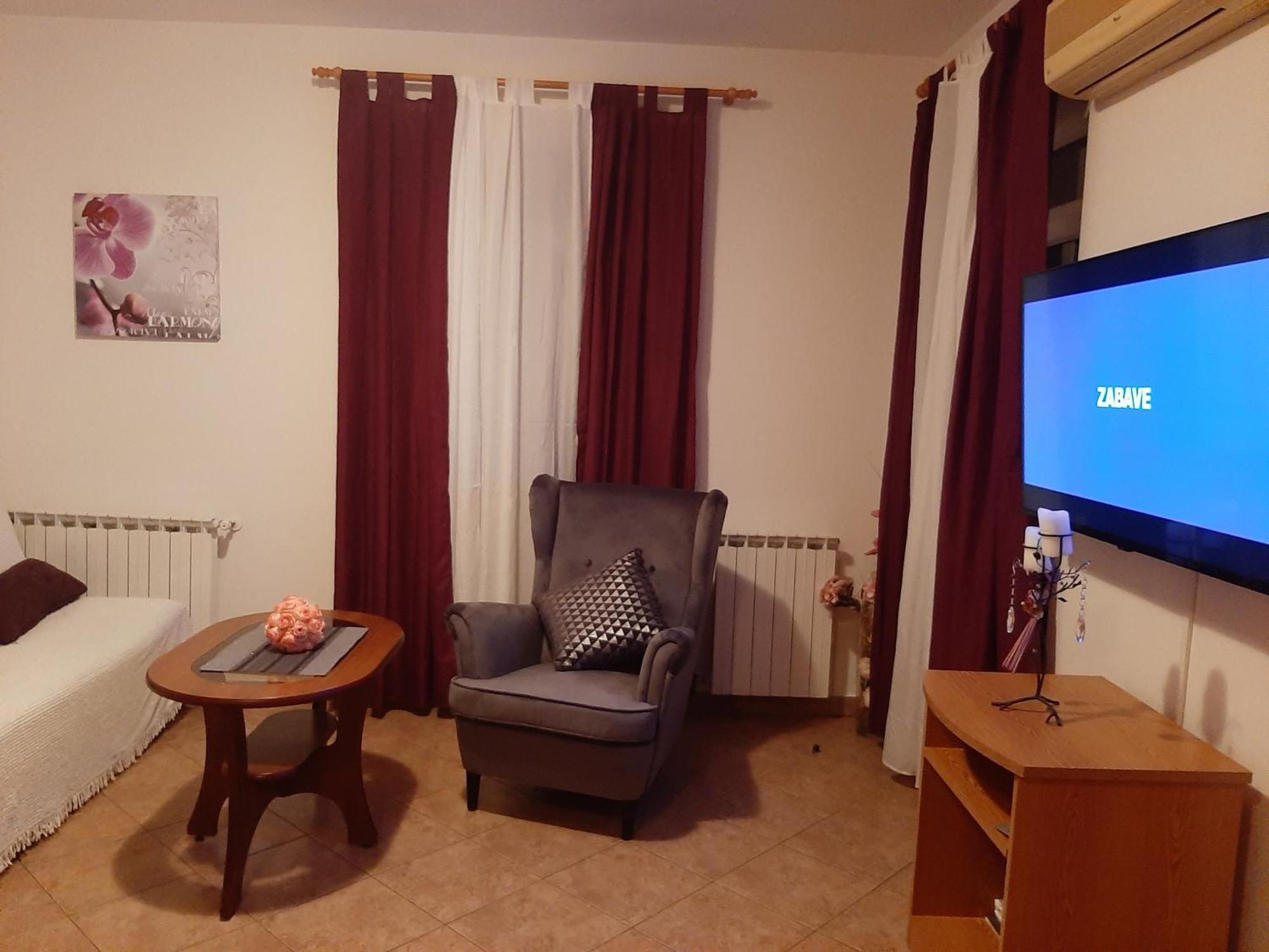 Family Apartments Suzi Rovinj Zewnętrze zdjęcie