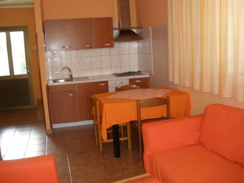 Family Apartments Suzi Rovinj Zewnętrze zdjęcie